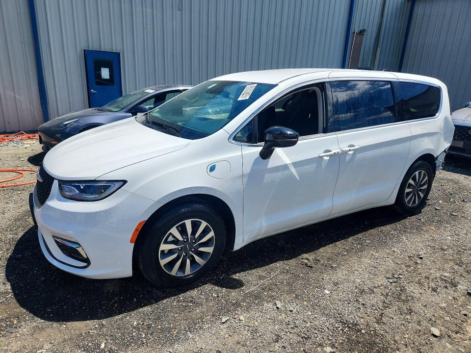 2024 Chrysler Pacifica მანქანა იყიდება აუქციონზე, vin: 2C4RC1S74RR156897, აუქციონის ნომერი: 53898746