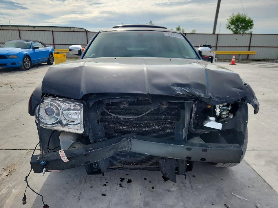 55373636 :رقم المزاد ، 2C3KA33G88H120169 vin ، 2008 Chrysler 300 مزاد بيع