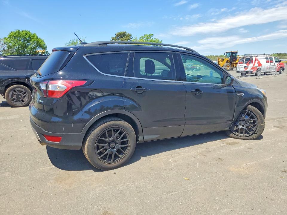 Продаж на аукціоні авто 2018 Ford Escape, vin: 1FMCU9GD0JUC40685, номер лоту: 55107806