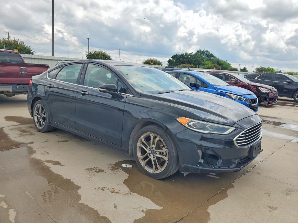 2020 Ford Fusion მანქანა იყიდება აუქციონზე, vin: 3FA6P0CD1LR130688, აუქციონის ნომერი: 54896966