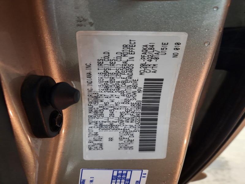 53078246 :رقم المزاد ، 5TDZA22C04S198069 vin ، 2004 Toyota Sienna مزاد بيع