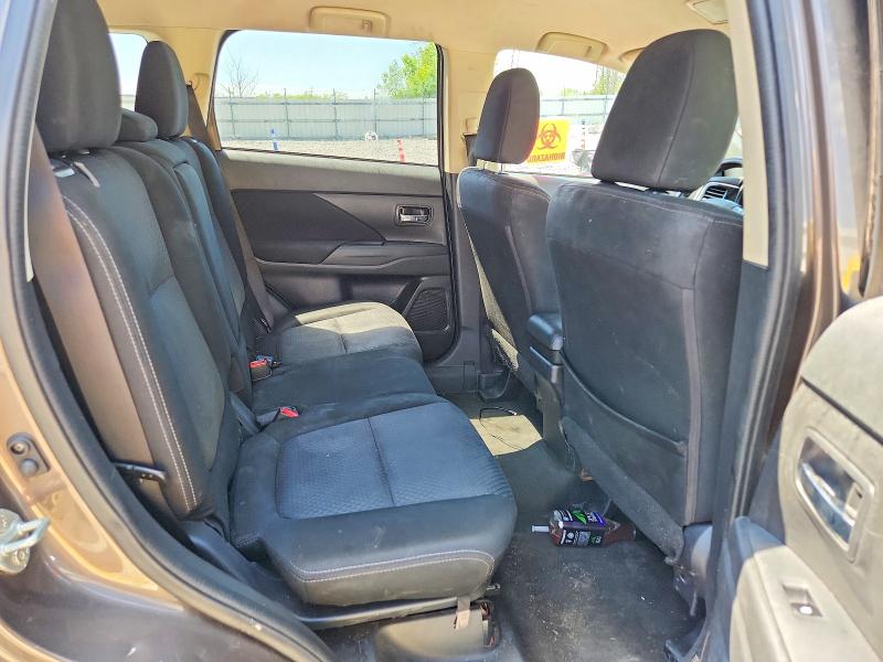 Продажа на аукционе авто 2018 Mitsubishi Outlander, vin: JA4AZ3A30JZ013231, номер лота: 54891576