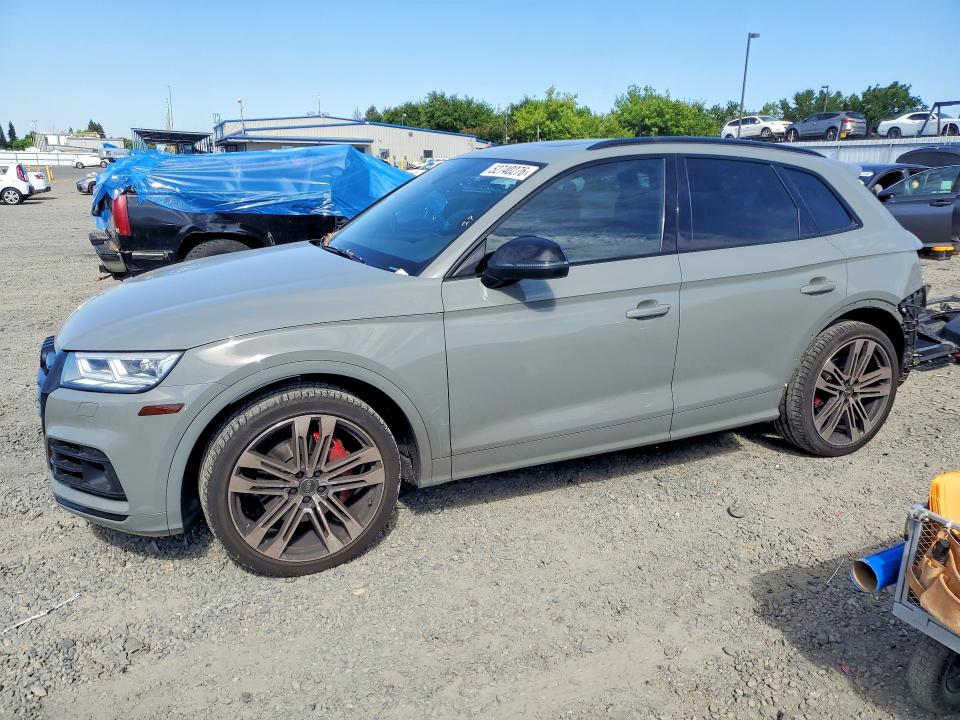 2020 Audi Sq5 მანქანა იყიდება აუქციონზე, vin: WA1B4AFY0L2046415, აუქციონის ნომერი: 52740276