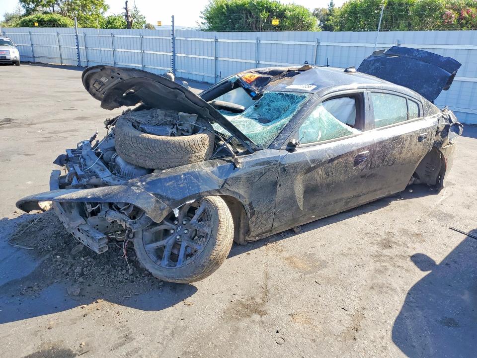 Auction sale of the 2019 Dodge Charger, vin: 2C3CDXHG9KH674727, lot number: 52000556
