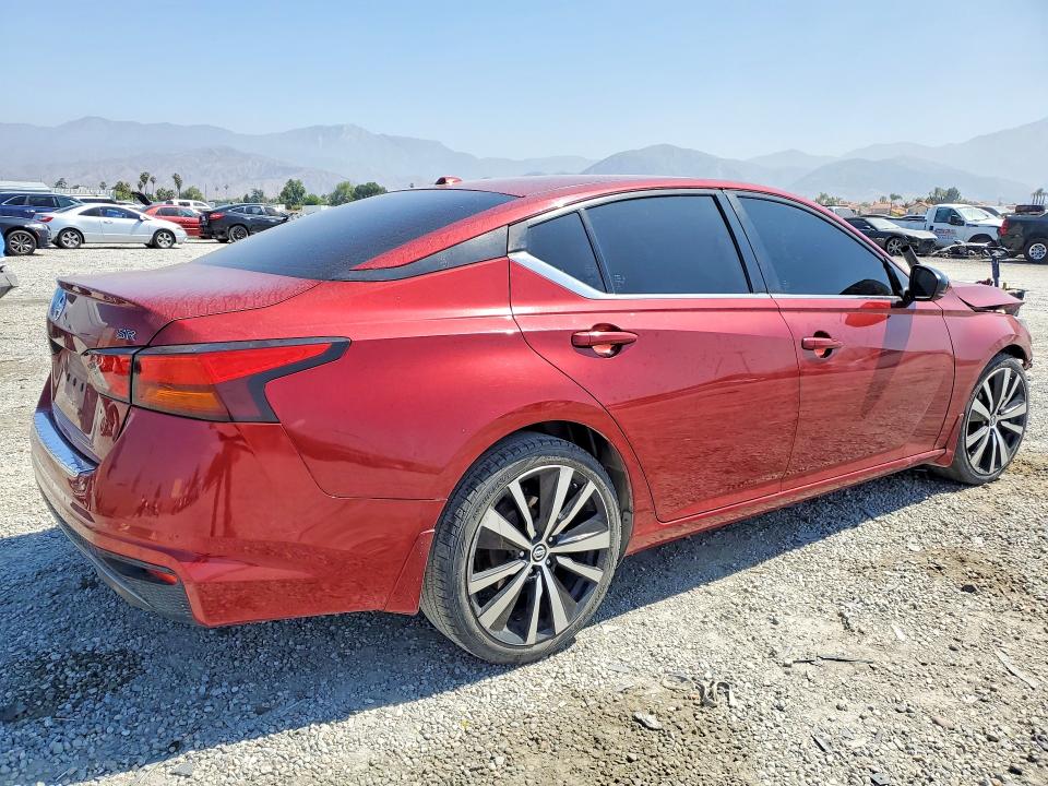 53455606 :رقم المزاد ، 1N4BL4CV3MN340398 vin ، 2021 Nissan Altima مزاد بيع
