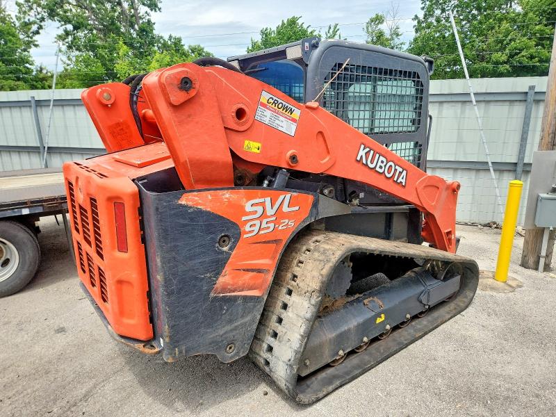 Продаж на аукціоні авто 2020 Kubota Svl95-2s, vin: KBCZ063CKL1K53438, номер лоту: 51549816