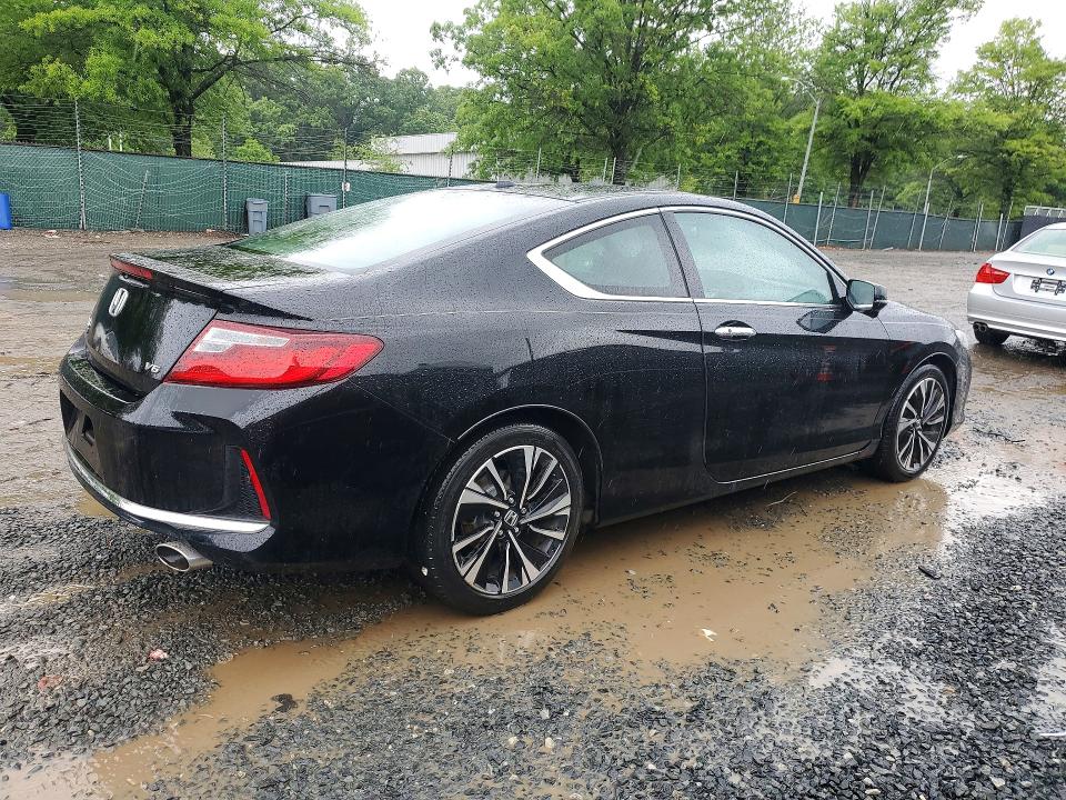Продаж на аукціоні авто 2017 Honda Accord, vin: 1HGCT2B98HA002310, номер лоту: 54625436