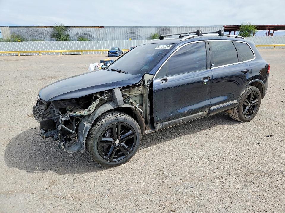 53754266 :رقم المزاد ، WVGRF7BP0HD006454 vin ، 2017 Volkswagen Touareg مزاد بيع