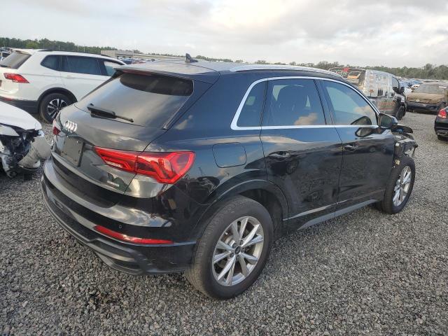 52690186 :رقم المزاد ، WA1DECF35M1121283 vin ، 2021 Audi Q3 مزاد بيع