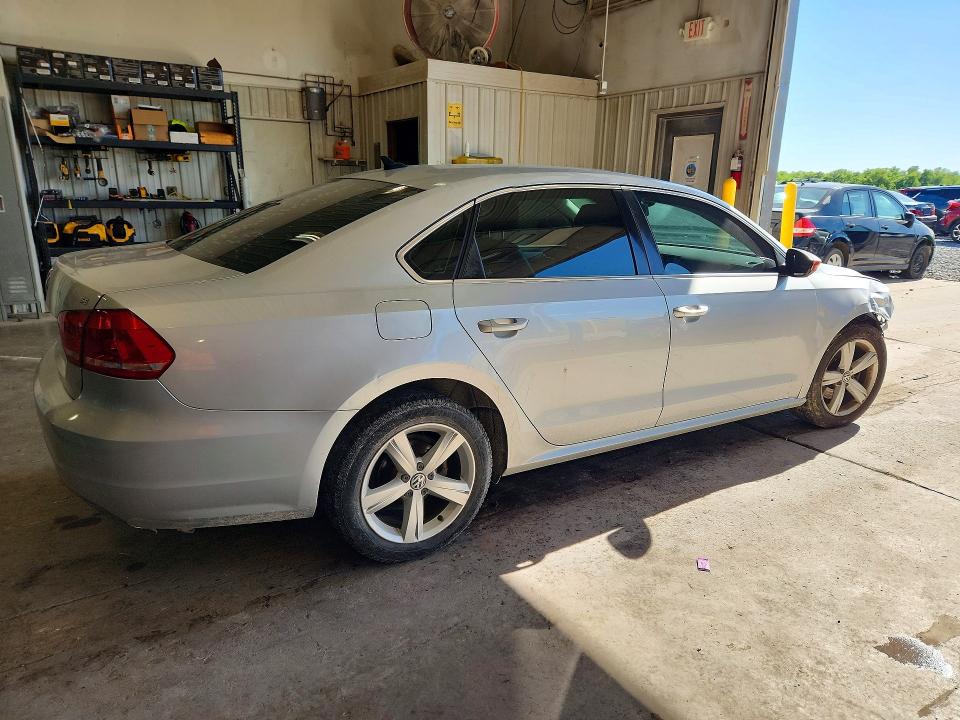 Aukcja sprzedaży 2012 Volkswagen Passat, vin: 1VWBP7A38CC021779, numer aukcji: 52397456