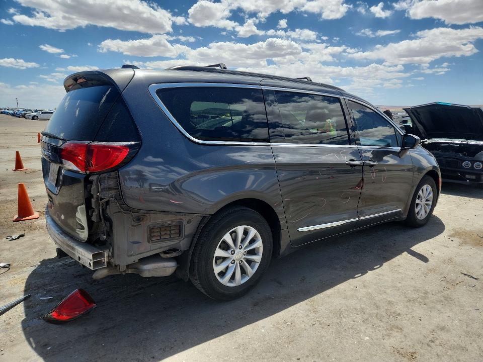 Продажа на аукционе авто 2017 Chrysler Pacifica, vin: 2C4RC1BG4HR513090, номер лота: 54665606