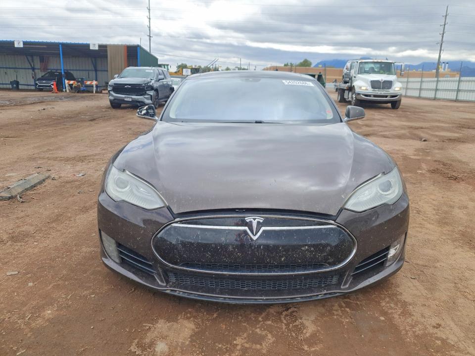 2012 Tesla Model S მანქანა იყიდება აუქციონზე, vin: 5YJSA1DP9CFP02696, აუქციონის ნომერი: 54202686