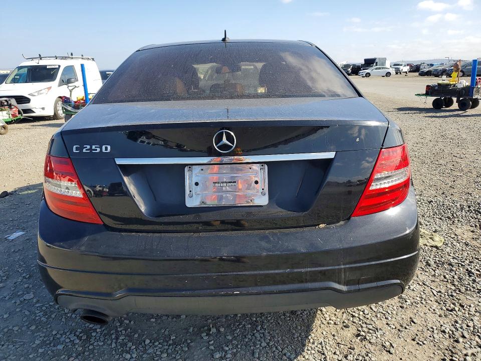 53957326 :رقم المزاد ، WDDGF4HB5DR242722 vin ، 2013 Mercedes-benz C مزاد بيع