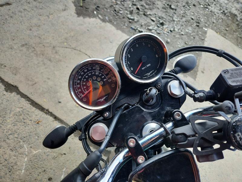 2017 Moto Guzzi V7 Iii მანქანა იყიდება აუქციონზე, vin: ZGULDUA01HM000002, აუქციონის ნომერი: 52761026