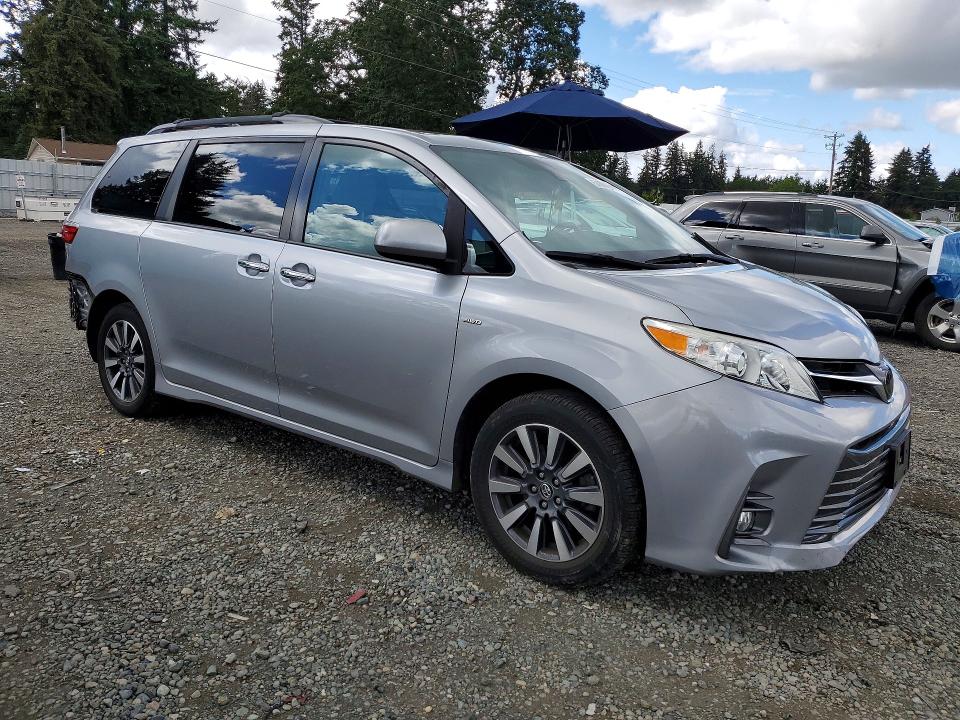 Aukcja sprzedaży 2018 Toyota Sienna, vin: 5TDDZ3DC1JS200297, numer aukcji: 54880436
