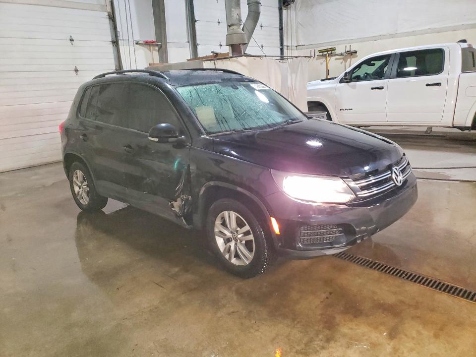 Aukcja sprzedaży 2017 Volkswagen Tiguan, vin: WVGBV7AX0HW513252, numer aukcji: 54600096