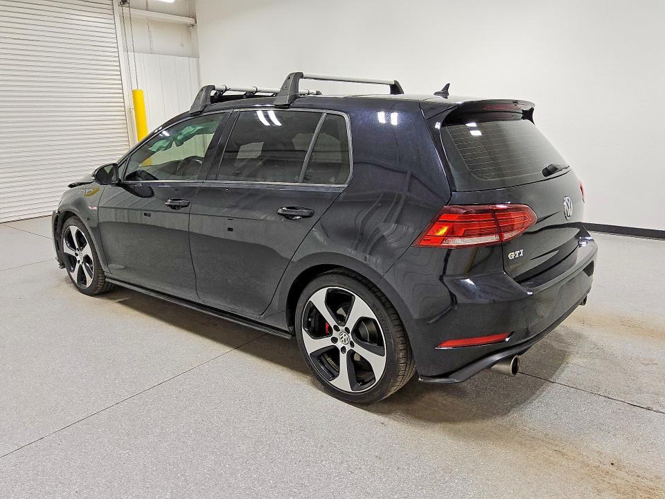 55009376 :رقم المزاد ، 3VW447AU9JM293053 vin ، 2018 Volkswagen Gti مزاد بيع