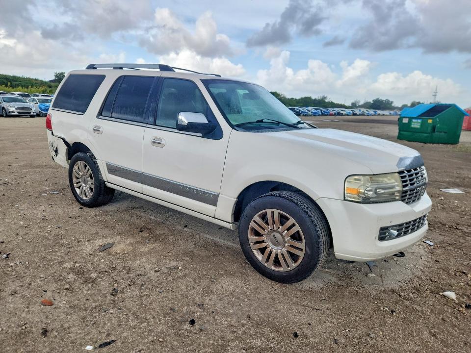 54343926 :رقم المزاد ، 5LMJJ2H54DEL05435 vin ، 2013 Lincoln Navigator مزاد بيع