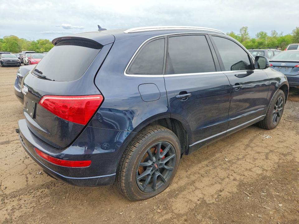 2011 Audi Q5 მანქანა იყიდება აუქციონზე, vin: WA1LFAFP8BA017092, აუქციონის ნომერი: 52814556