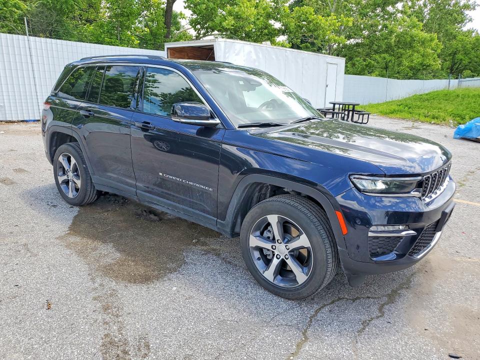 Продаж на аукціоні авто 2023 Jeep Grand Cherokee, vin: 1C4RJYB67P8774388, номер лоту: 54324706