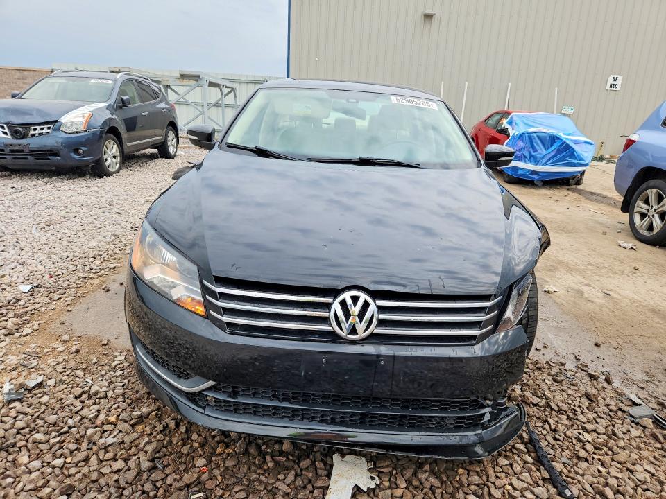 52905286 :رقم المزاد ، 1VWBP7A39DC053982 vin ، 2013 Volkswagen Passat مزاد بيع