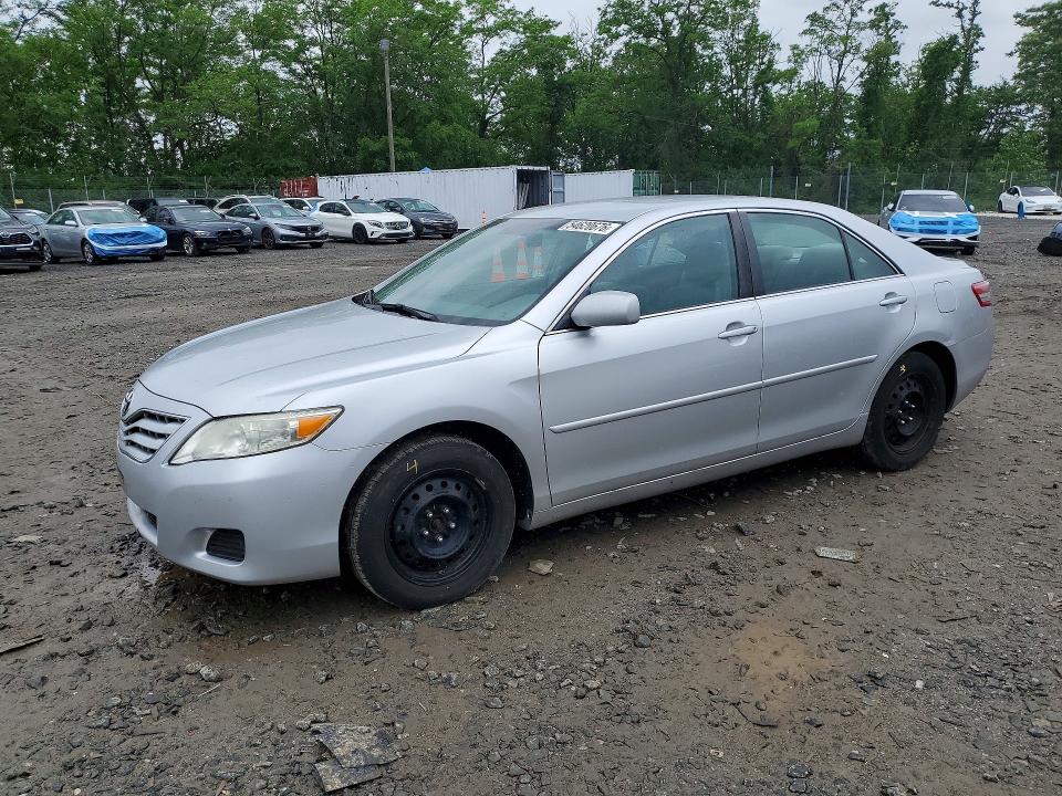 54620676 :رقم المزاد ، 4T1BF3EK7AU024692 vin ، 2010 Toyota Camry مزاد بيع
