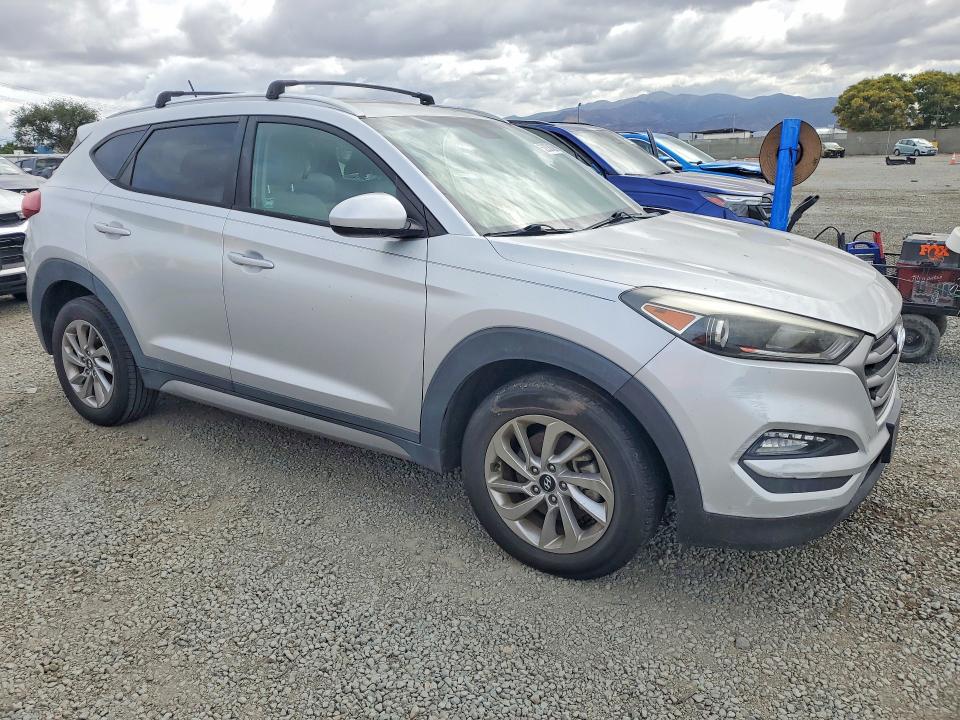 Продажа на аукционе авто 2017 Hyundai Tucson, vin: KM8J33A44HU273246, номер лота: 52258456