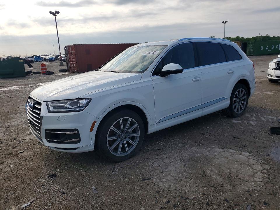 2018 Audi Q7 მანქანა იყიდება აუქციონზე, vin: WA1LAAF76JD027261, აუქციონის ნომერი: 54240736