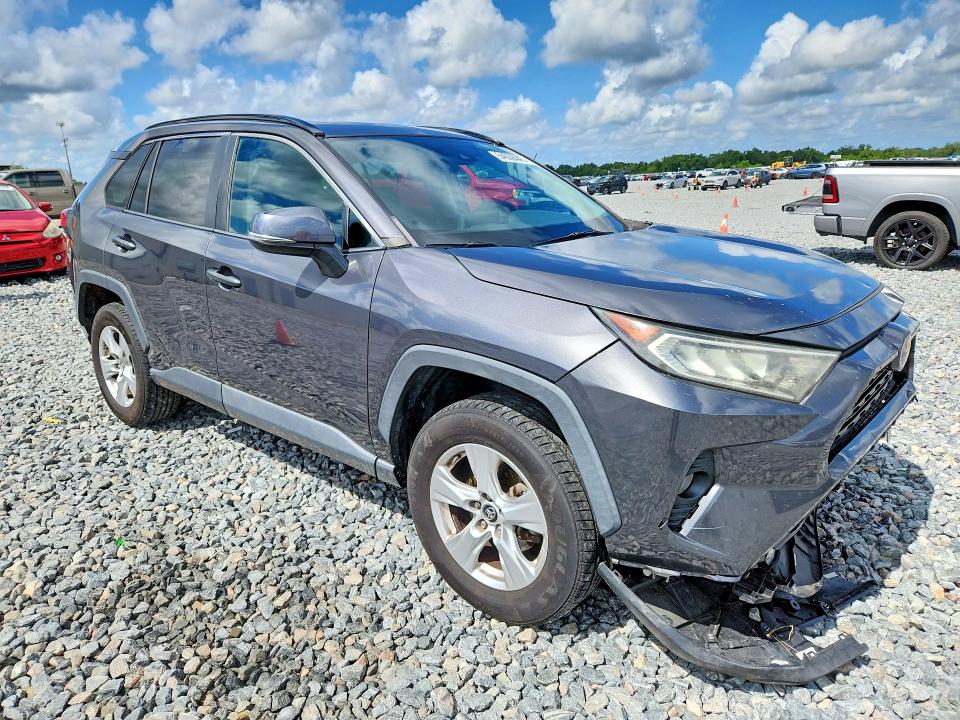 54639446 :رقم المزاد ، 2T3W1RFV3KW015573 vin ، 2019 Toyota Rav4 مزاد بيع