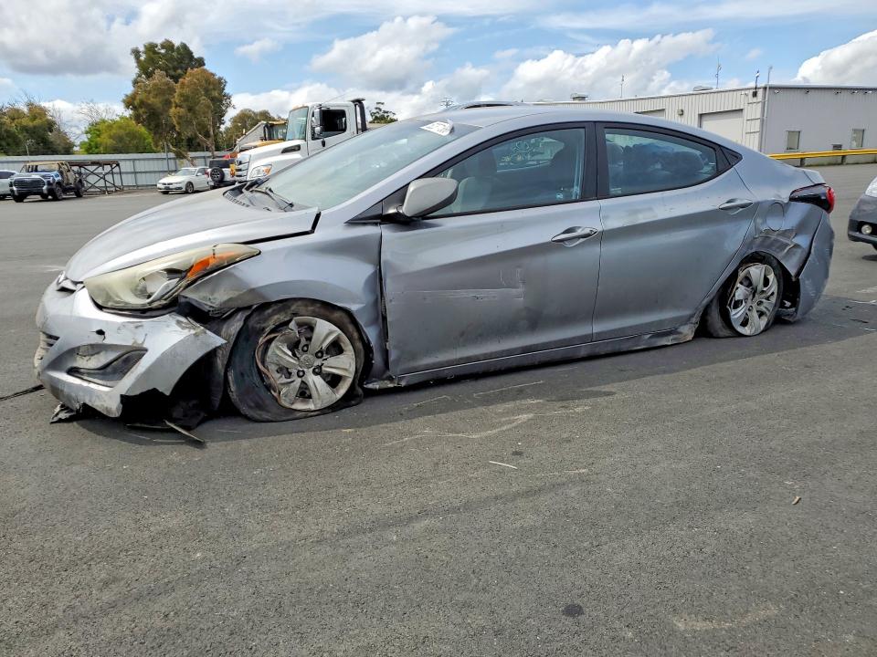 52371886 :رقم المزاد ، 5NPDH4AE4GH695690 vin ، 2016 Hyundai Elantra مزاد بيع