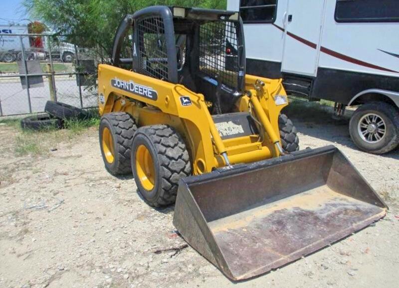 52794586 :رقم المزاد ، KV0250A250800 vin ، 2010 John Deere 250 مزاد بيع
