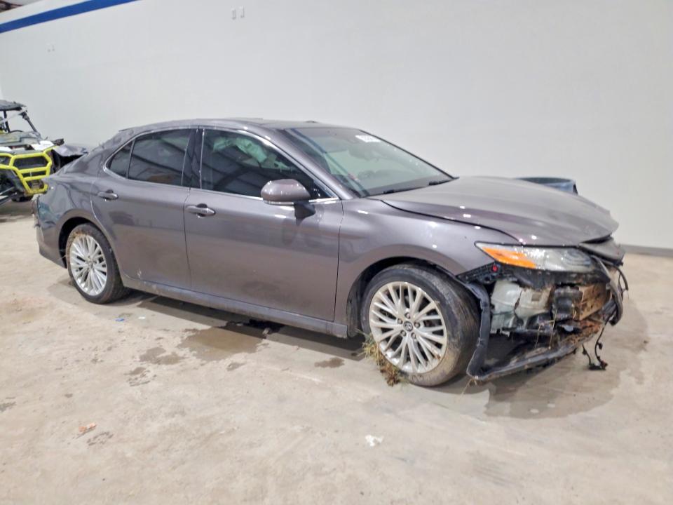 2018 Toyota Camry მანქანა იყიდება აუქციონზე, vin: 4T1BZ1HK0JU005439, აუქციონის ნომერი: 52326476