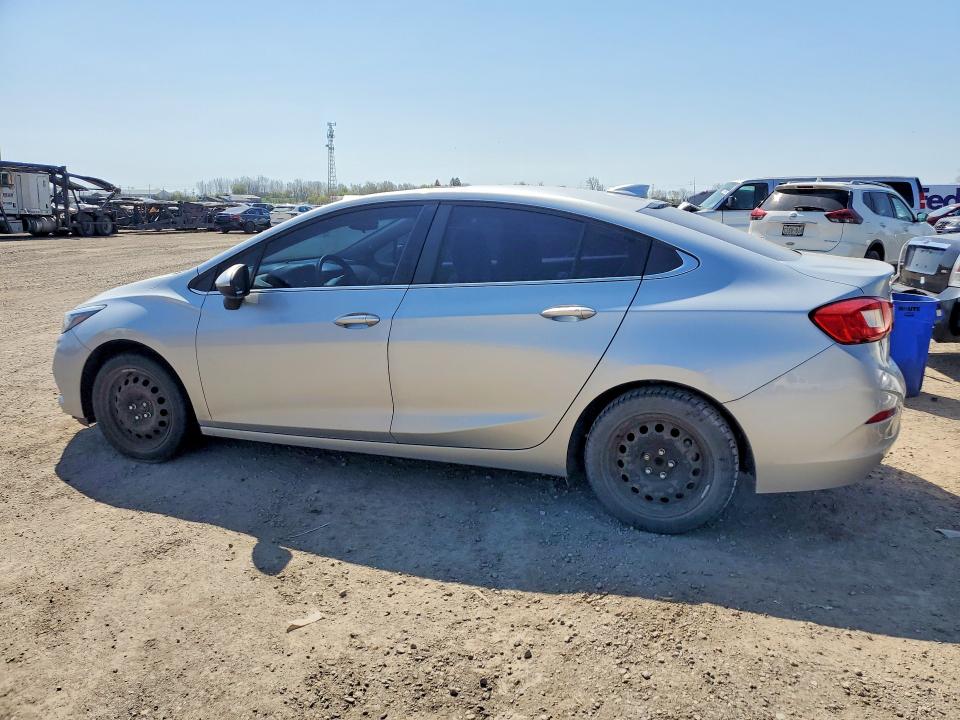 Продаж на аукціоні авто 2018 Chevrolet Cruze, vin: 1G1BD5SM9J7118351, номер лоту: 51968096