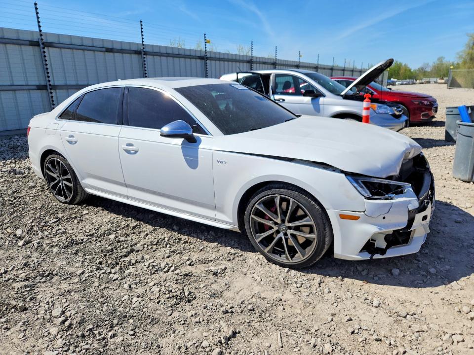 Продажа на аукционе авто 2018 Audi S4, vin: WAUB4AF41JA003253, номер лота: 53816106