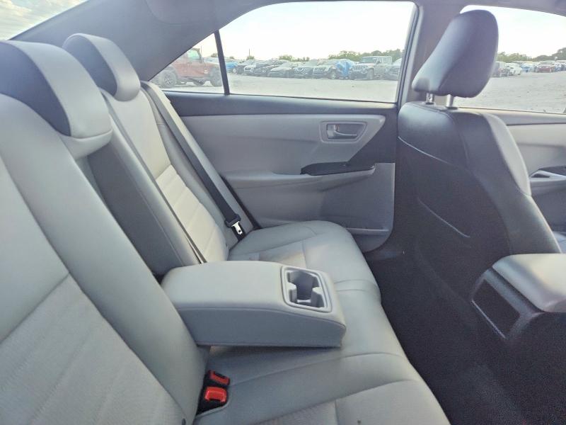 Продаж на аукціоні авто 2017 Toyota Camry, vin: 4T1BF1FKXHU713638, номер лоту: 54044756
