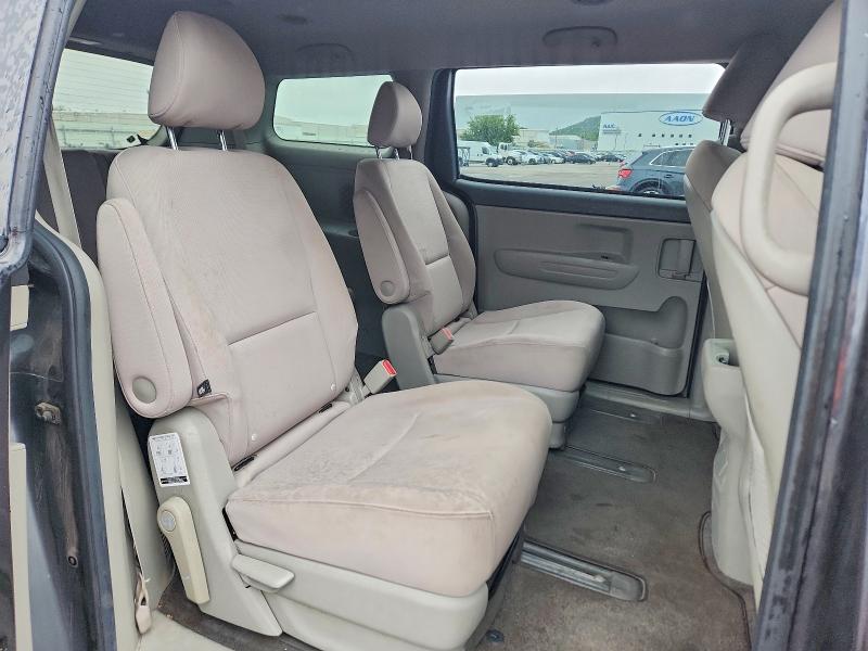 Продажа на аукционе авто 2015 Kia Sedona, vin: KNDMB5C13F6072572, номер лота: 53947926