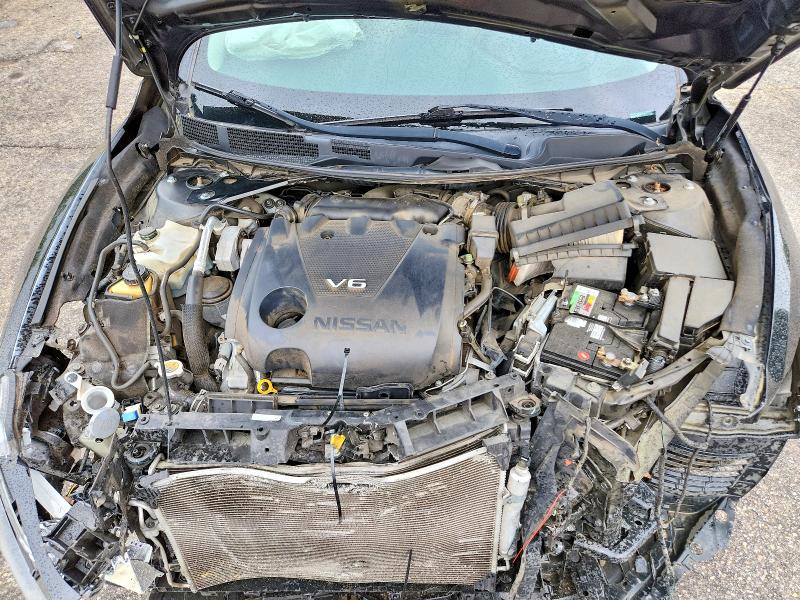52761096 :رقم المزاد ، 1N4AA6AP2HC414381 vin ، 2017 Nissan Maxima مزاد بيع