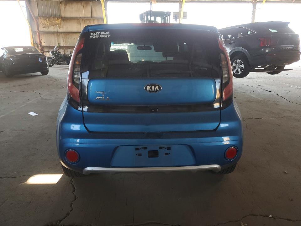 Продажа на аукционе авто 2018 Kia Soul, vin: KNDJP3A56J7588104, номер лота: 52936096