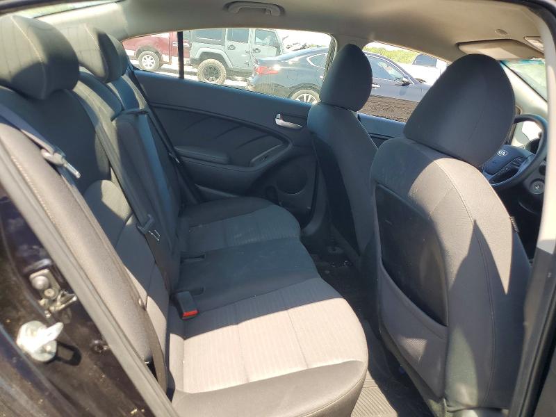 53951876 :رقم المزاد ، 3KPFL4A77JE209684 vin ، 2018 Kia Forte مزاد بيع