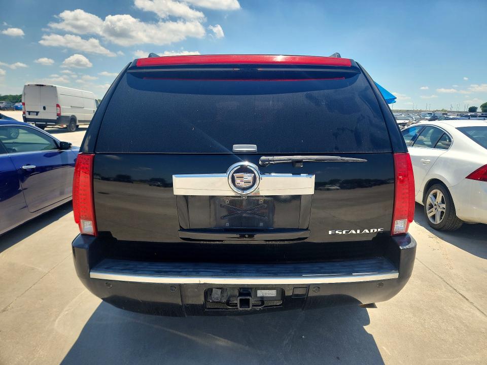 53320936 :رقم المزاد ، 1GYEC63858R228823 vin ، 2008 Cadillac Escalade مزاد بيع
