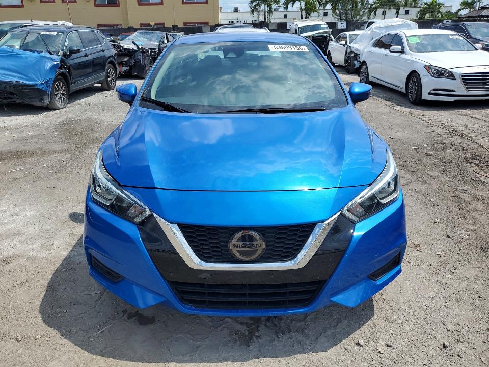 2021 Nissan Versa მანქანა იყიდება აუქციონზე, vin: 3N1CN8EV4ML814875, აუქციონის ნომერი: 53699156