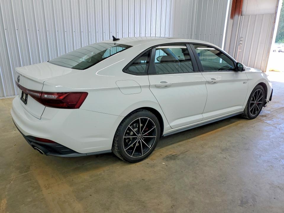 53426306 :رقم المزاد ، 3VW2T7BUXSM066397 vin ، 2025 Volkswagen Jetta مزاد بيع