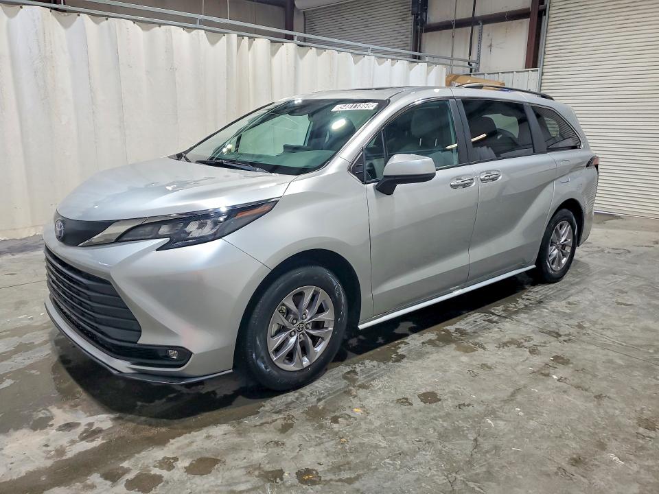 54811866 :رقم المزاد ، 5TDYRKEC1SS243923 vin ، 2025 Toyota Sienna مزاد بيع