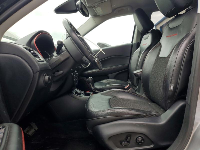 2018 Jeep Compass მანქანა იყიდება აუქციონზე, vin: 3C4NJDDB4JT232398, აუქციონის ნომერი: 53949506