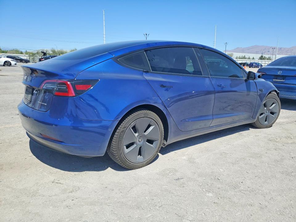 Продаж на аукціоні авто 2022 Tesla Model 3, vin: 5YJ3E1EB3NF135870, номер лоту: 56531056