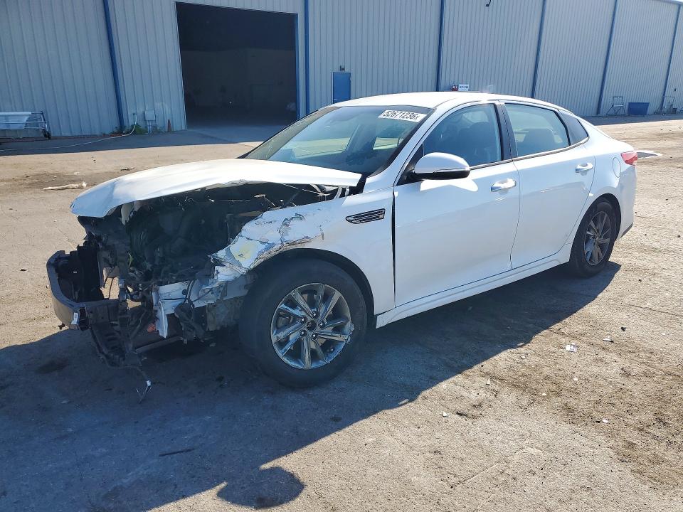 2019 Kia Optima მანქანა იყიდება აუქციონზე, vin: 5XXGT4L37KG282674, აუქციონის ნომერი: 52671236