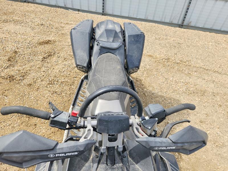 51369656 :رقم المزاد ، SN1DR8PS1GC183508 vin ، 2016 Polaris Switchback مزاد بيع