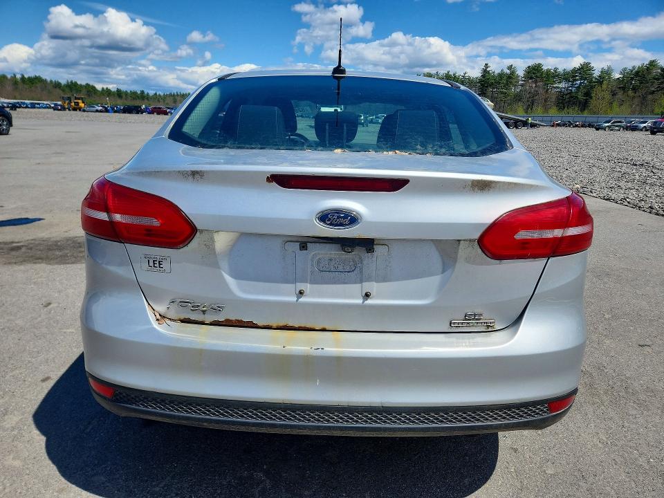 Продажа на аукционе авто 2015 Ford Focus, vin: 1FADP3F20FL233865, номер лота: 52816736