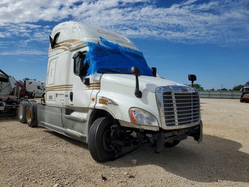 Auction sale of the 2018 Freightliner Cascadia 125, vin: 3AKJGLDR7JSHV1414, lot number: 52647226