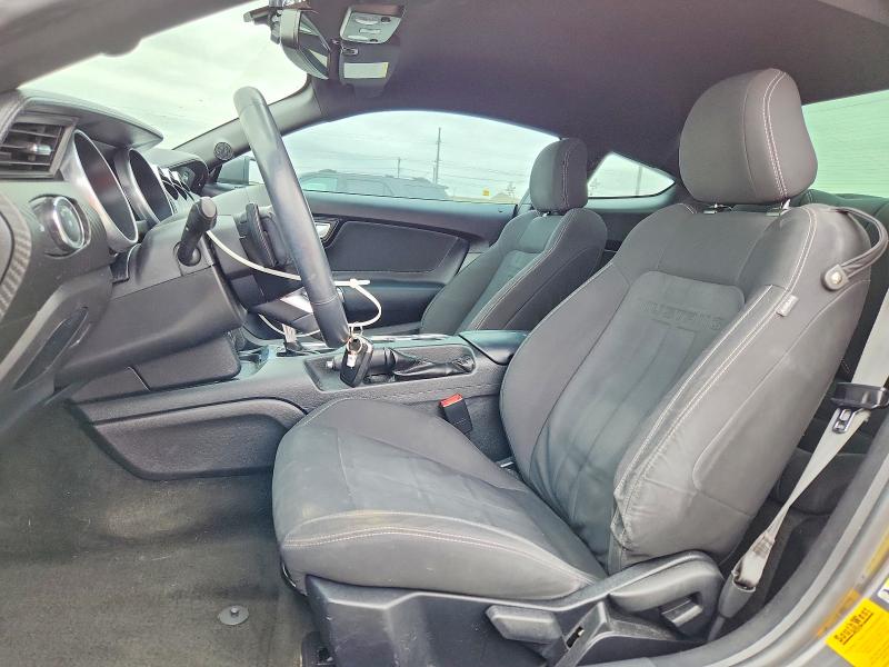 52571276 :رقم المزاد ، 1FA6P8TH2J5108393 vin ، 2018 Ford Mustang مزاد بيع